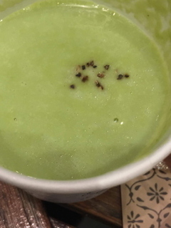 グリーンピースのスープ.jpg